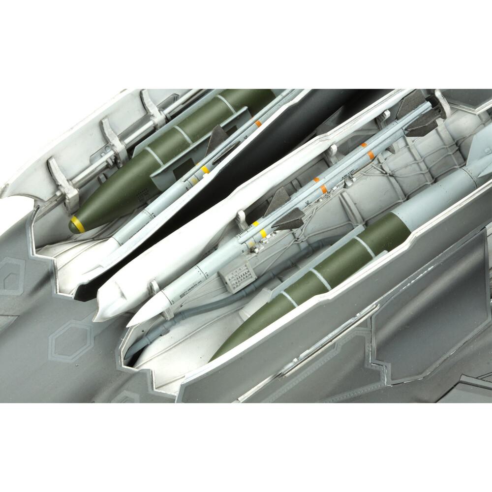 Mengs 1/48 Lockheed Martin F-35A Lightning II Fighter JASDF