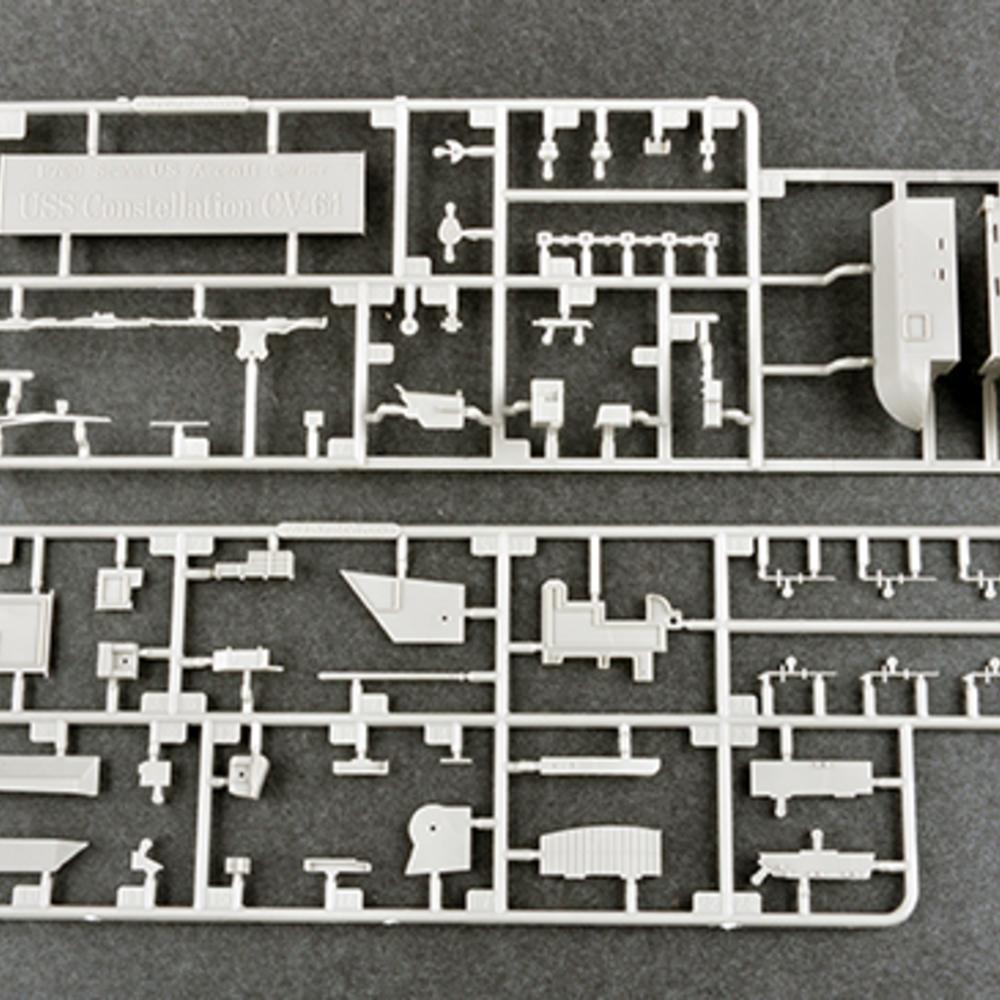 1/700 USS Constellation CV-64