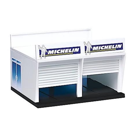 1/32 Pit Stop Lane, 1 Double Garage w/Railing