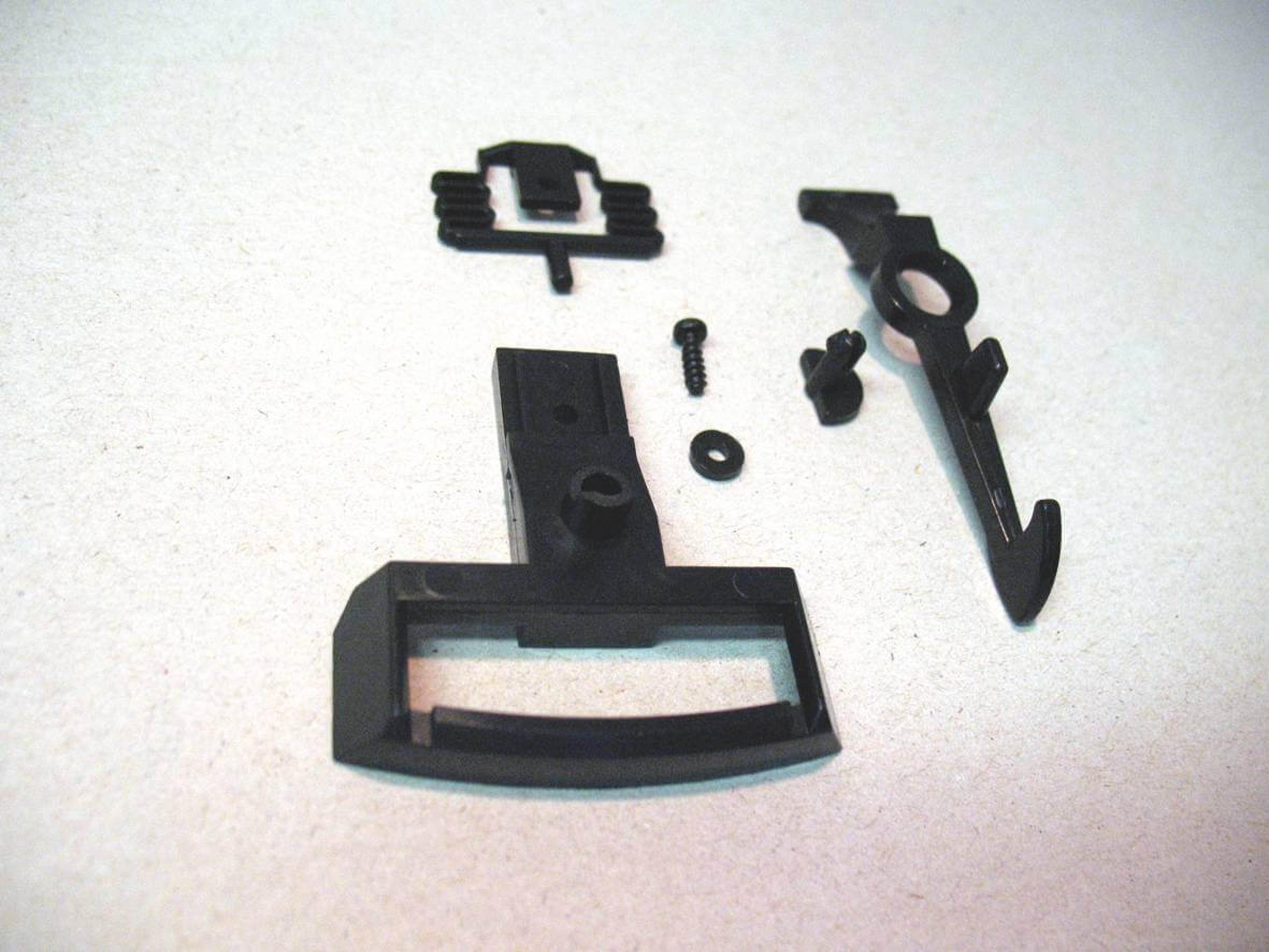 PIKO G Scale Standard Locomotive Coupler Set