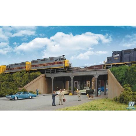 HO Urban Steel Overpass Kit