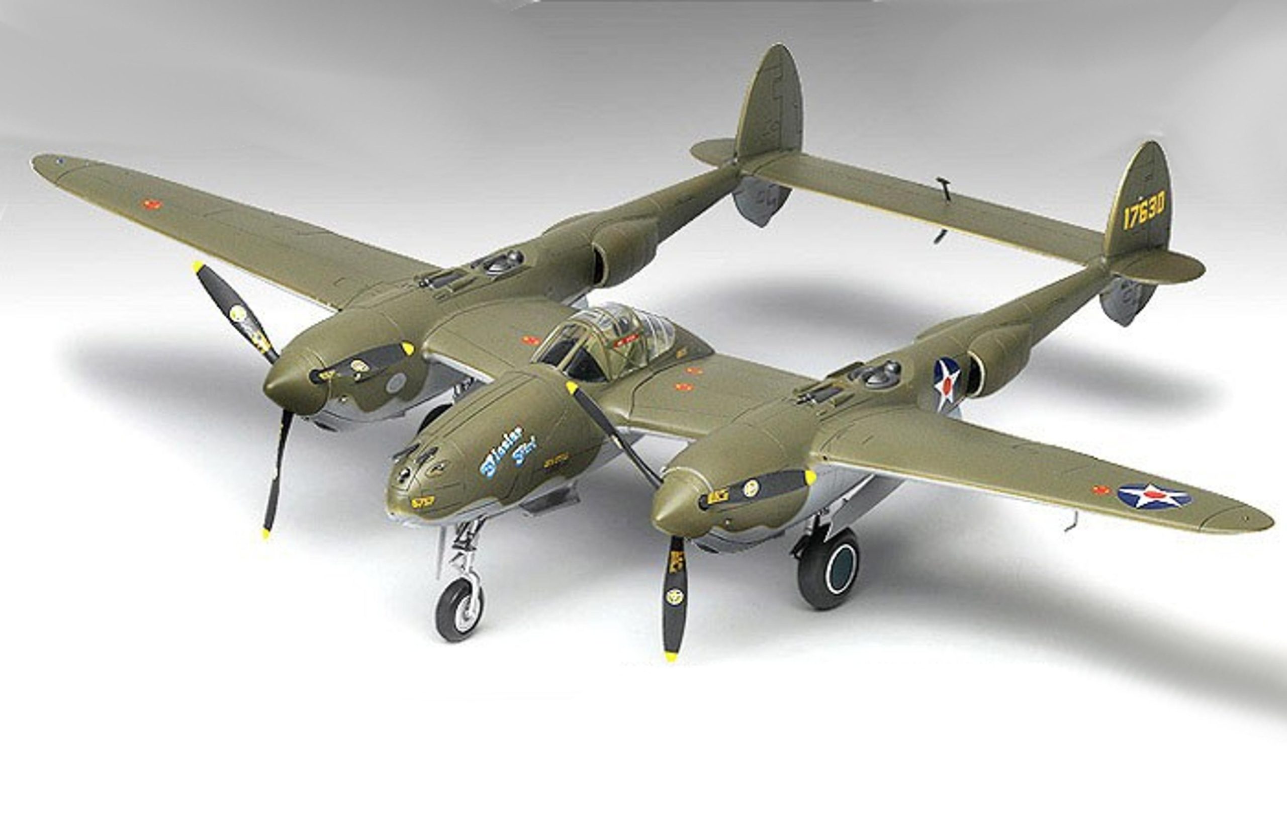 1/48 P-38F Lightning Glacier Girl Model Kit