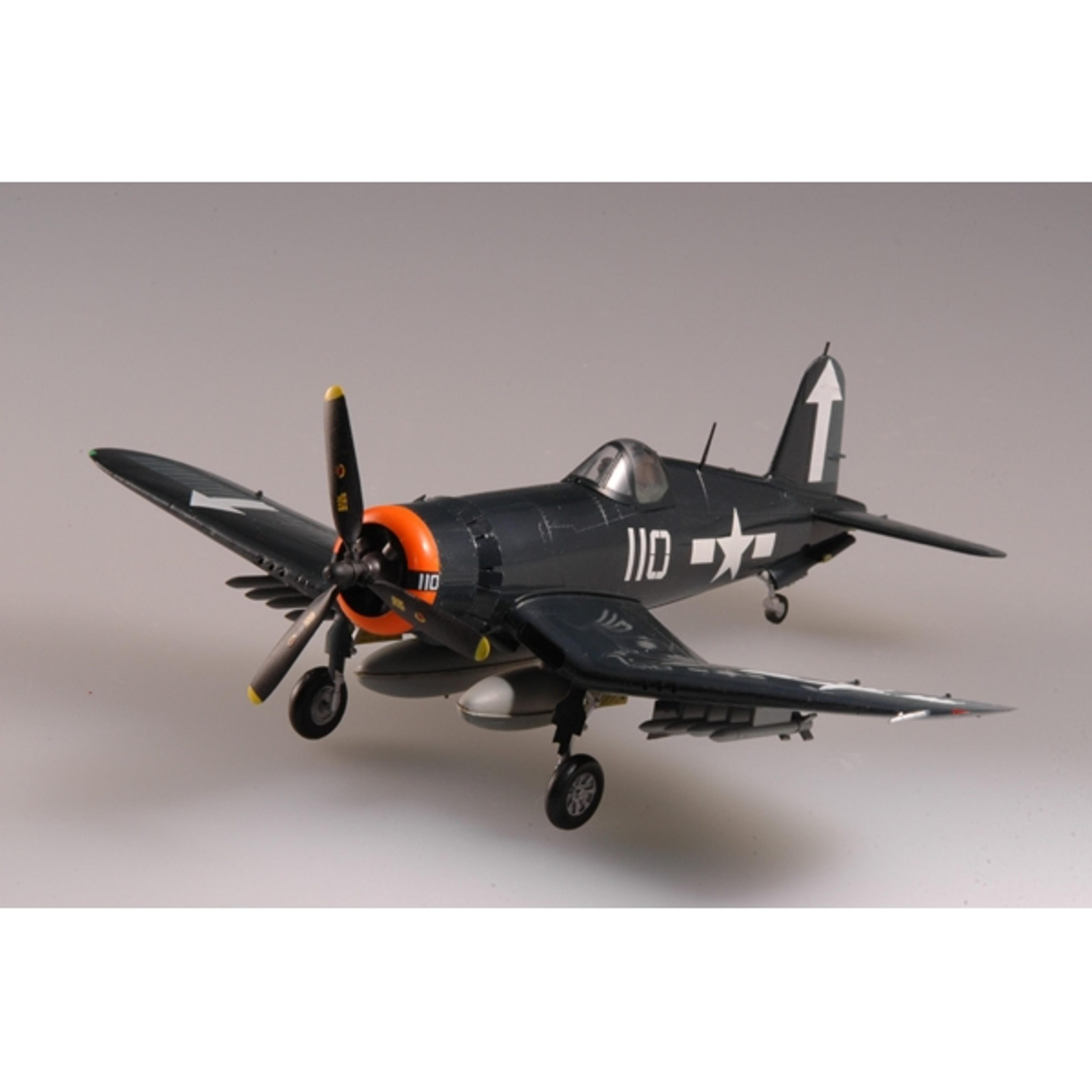 Model Rectifier 1/72 1945 F4U-1D VF-84 USS Bunker Hill Model