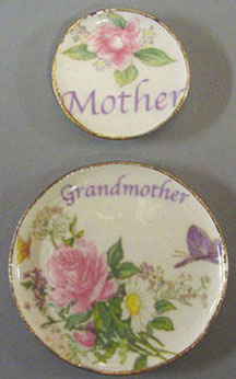 Mother and Grandmother Plates