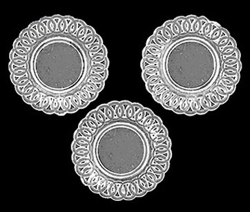 Lace-Edged Plates, 3Pc Crystal Clear