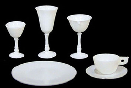 4 Place White Dishes/Stemware Kit