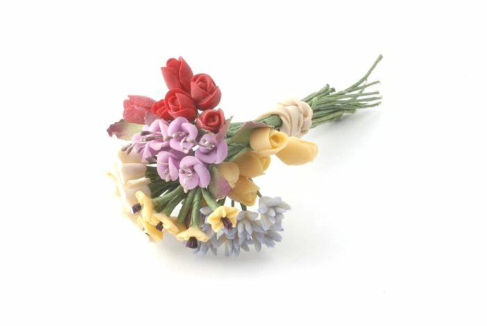 Six Bunches of Flowers