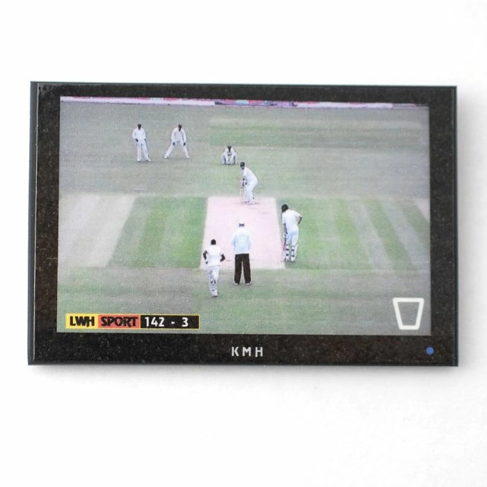 Pub Big Screen Tv, Cricket
