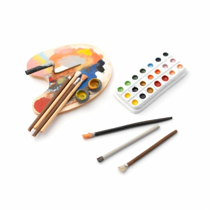 Artists Palette, Brushes And Paints, 5 Pcs