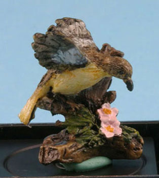 Mockingbird (Hand Painted Bird Figurine)