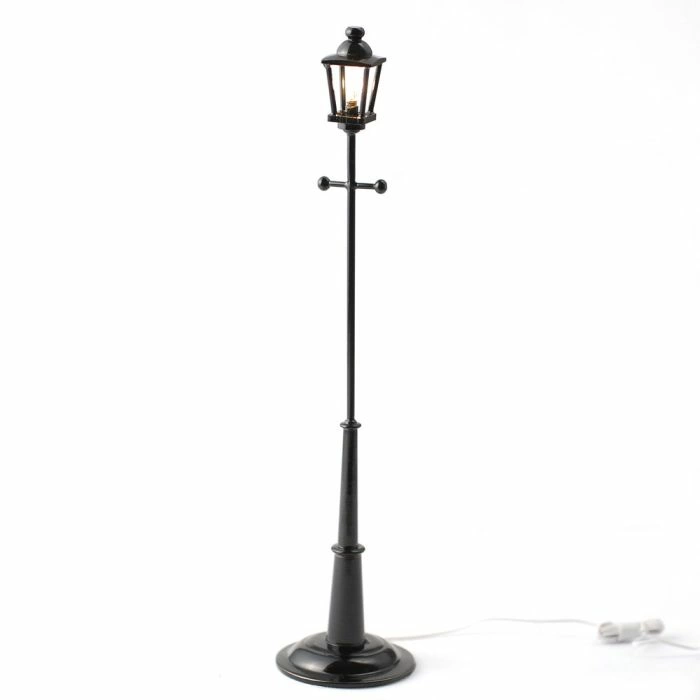 Single Lantern Street Lamp