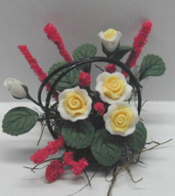 White Roses/Wire Basket 1 1/4