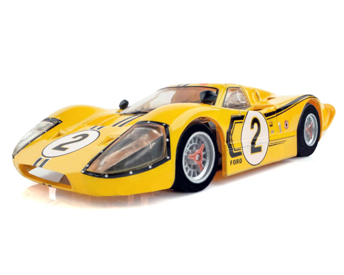 AFX Collector Series 1967 Ford GT40 Mk IV Le Mans #2 HO Slot Car (Yellow) (SWB) (Mega G+)